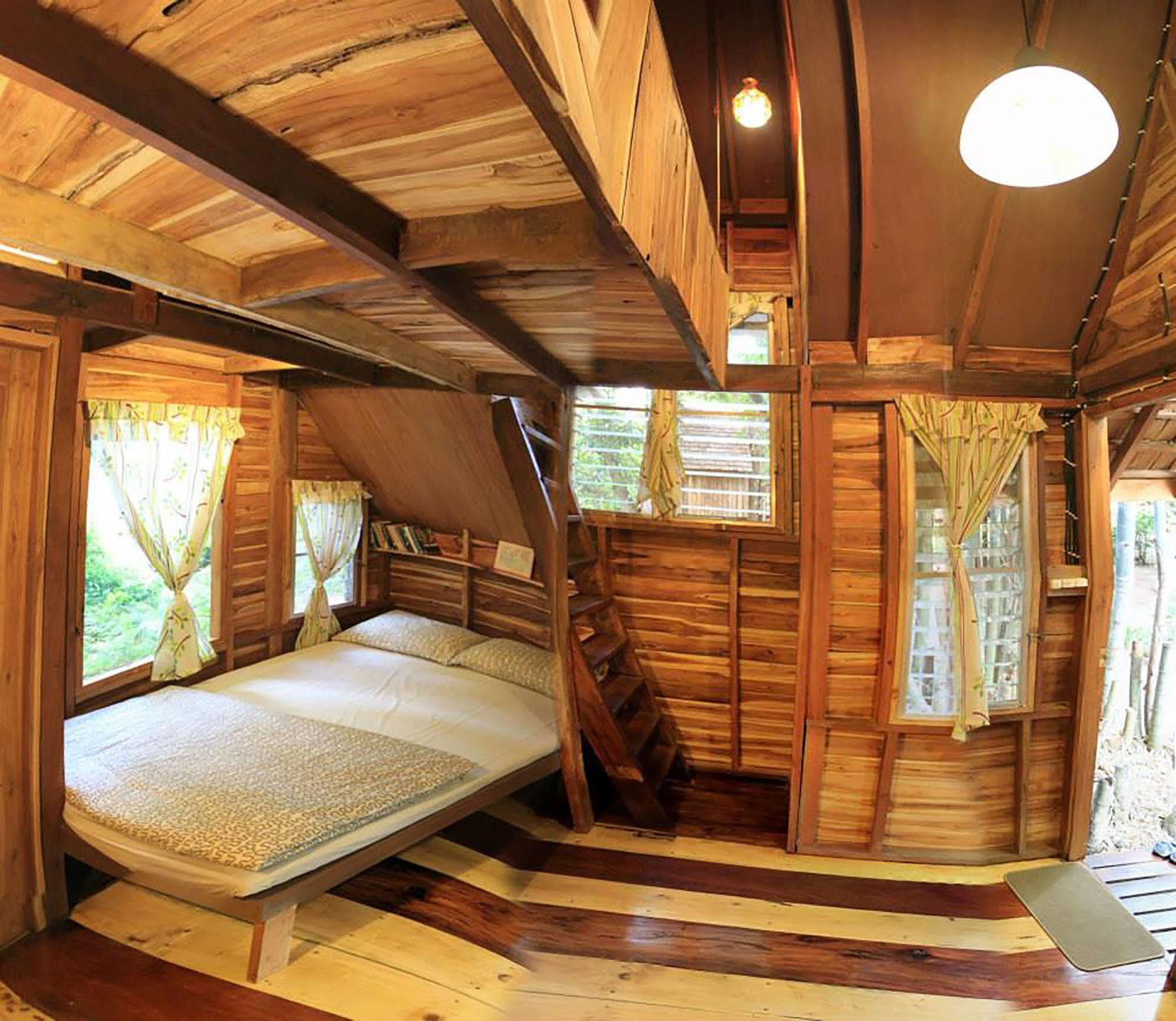 Rabeang Pasak Treehouse Resort Chiang Mai Esterno foto